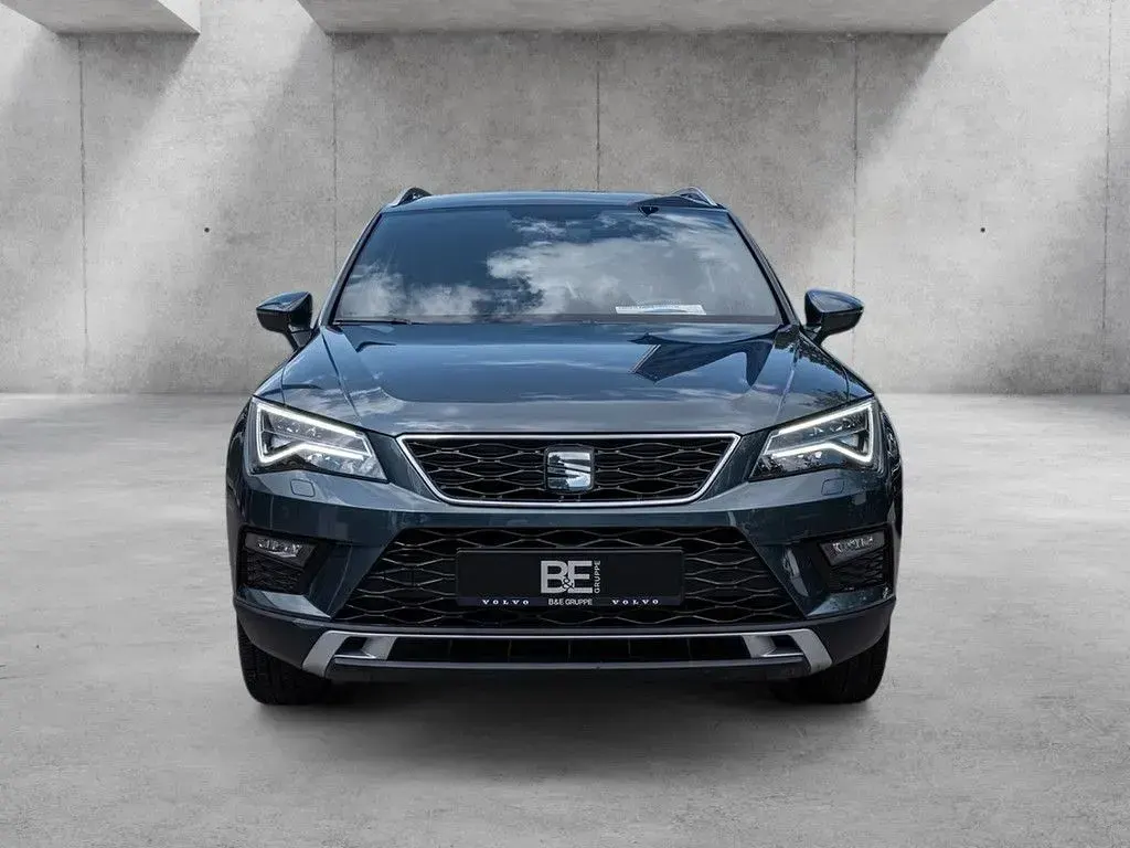 Gebraucht Seat Ateca 4Drive 150 PS (110 kW) 2017 Grau SUV