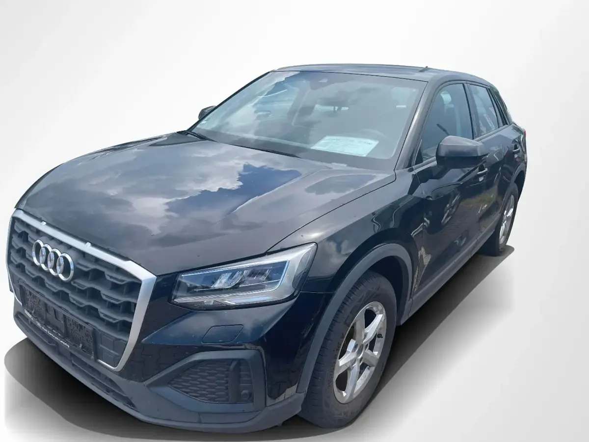 Gebraucht Audi Q2 Comfort 116 PS (85 kW) 2022 Brillantschwarz SUV