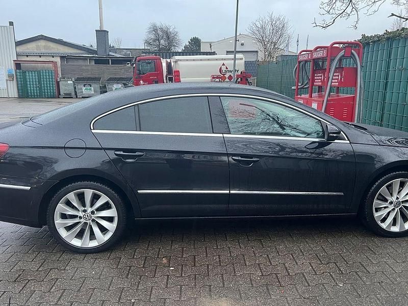 Gebraucht VW Passat 160 PS (117 kW) 2015 Schwarz Limousine