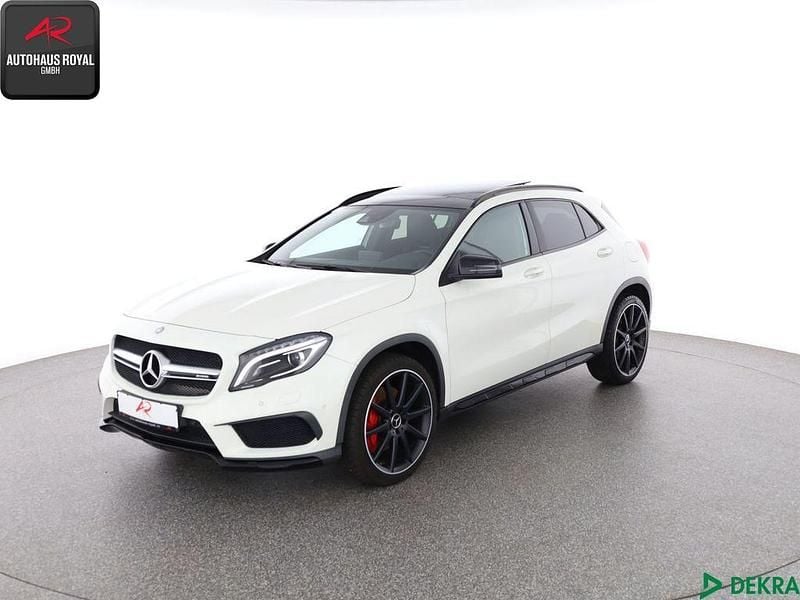 Weiss Gebraucht 2016 Mercedes GLA45 AMG AMG SUV | 27.880 € (Fairer Preis) - Bild 1/4