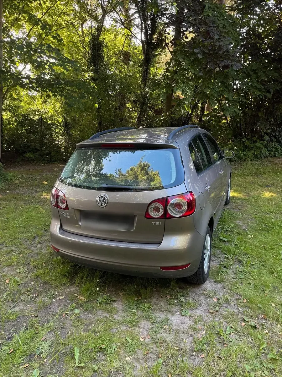Gebraucht VW Golf VII 85 PS (62 kW) 2014 Andere farben Kleinwagen