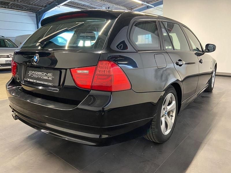 Second-hand BMW 320 Efficient Dynamics 163 CP (119 kW) 2011 Negru Break