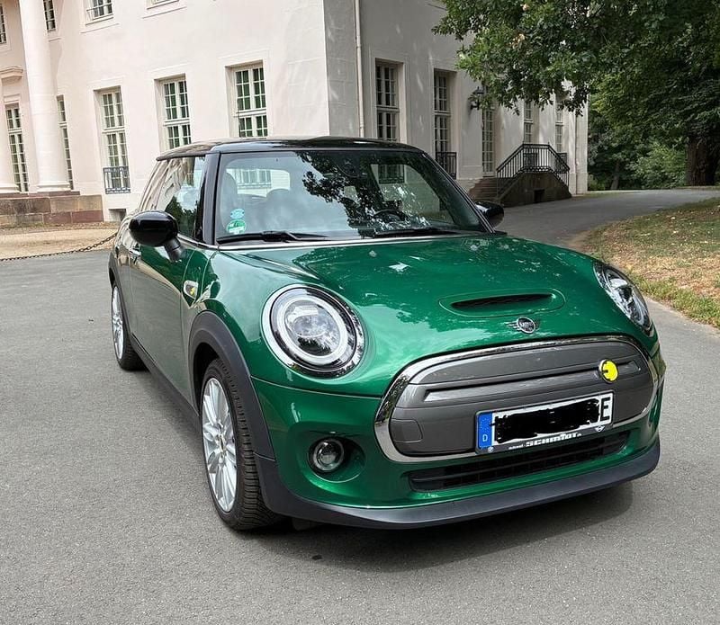 Gebraucht Mini Cooper SE 135 kW (184 PS) 2021 Grün Kleinwagen