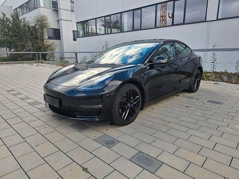 Schwarz Gebraucht 2023 Tesla Model 3 Long Range AWD Limousine | 30.500 € (Guter Preis) - Bild 1/4