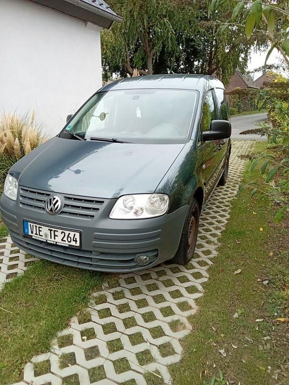 Grau Gebraucht 2009 VW Caddy Life Van / Kleinbus | 3.350 € (Teuer) - Bild 1/4