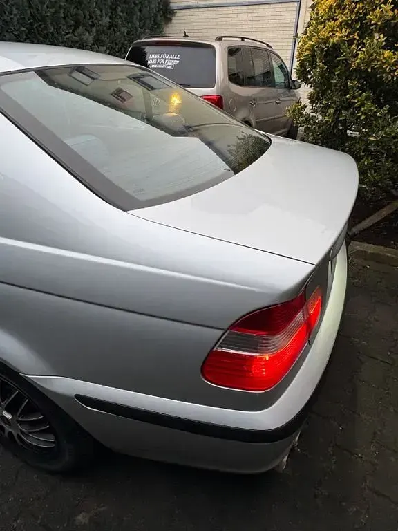 Gebraucht BMW 320 170 PS (125 kW) 2002 Silber Limousine