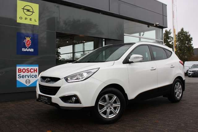 Weiß Gebraucht 2014 Hyundai ix35 Comfort SUV | 11.990 € (Teuer) - Bild 1/4