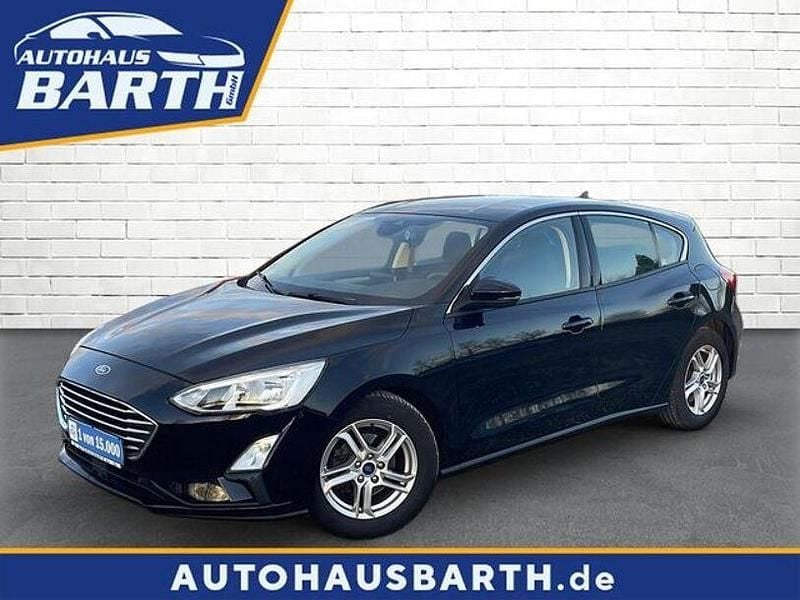 Schwarz Gebraucht 2019 Ford Focus Cool & Connect Limousine | 15.490 € (Guter Preis) - Bild 1/4