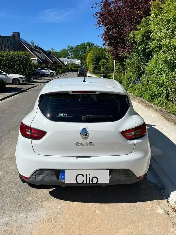 Gebraucht Renault Clio Expression 73 PS (53 kW) 2014 Weiß Limousine