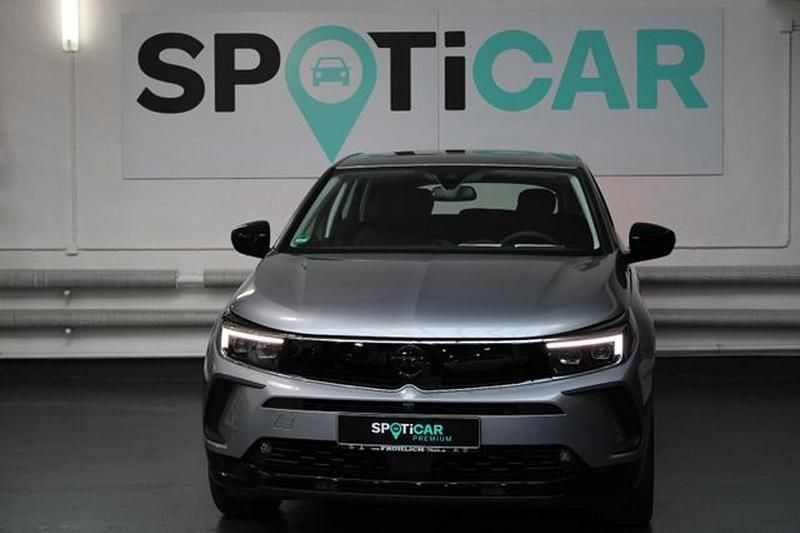 Lack grau artense (metallic) Gebraucht 2024 Opel Grandland X SUV | 27.590 € (Guter Preis) - Bild 1/1