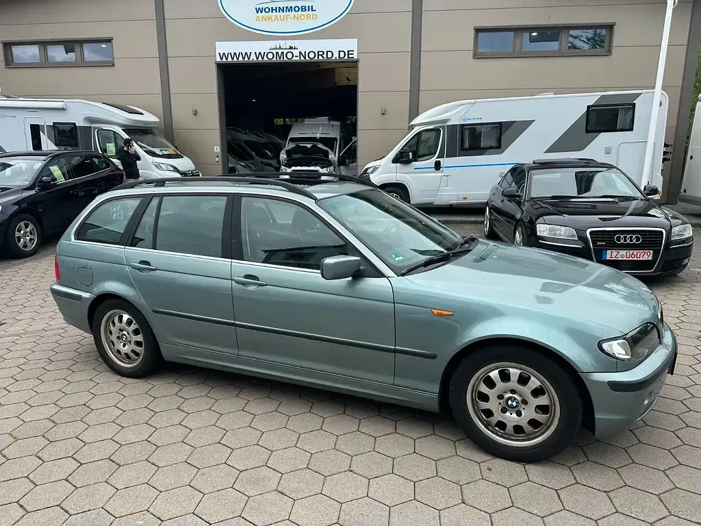 Gebraucht BMW 320 Sport Line 170 PS (125 kW) 2002 Grün Kombi