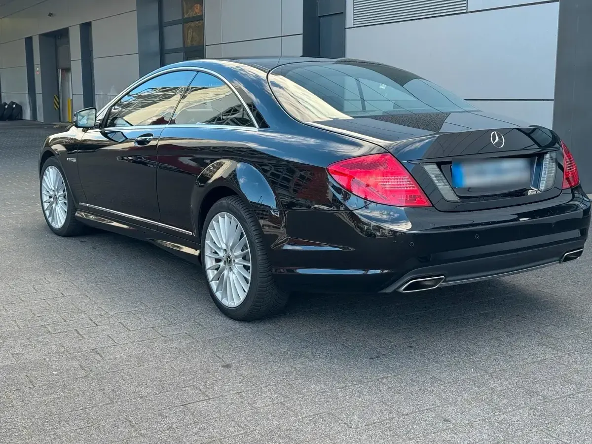 Gebraucht Mercedes CL500 435 PS (319 kW) 2012 Schwarz Coupé