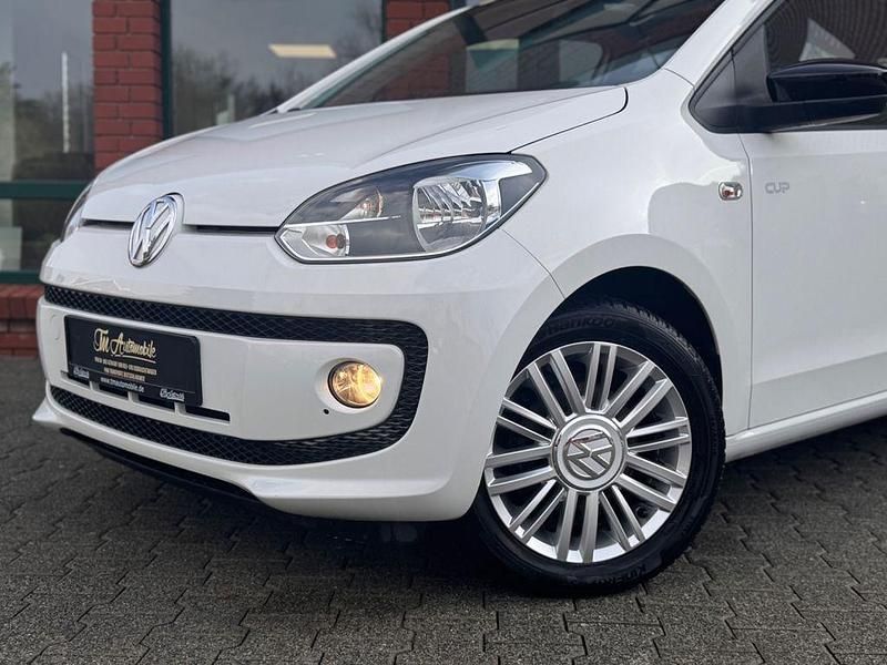 Gebraucht VW up! Cup 60 PS (44 kW) 2015 Weiß Kleinwagen