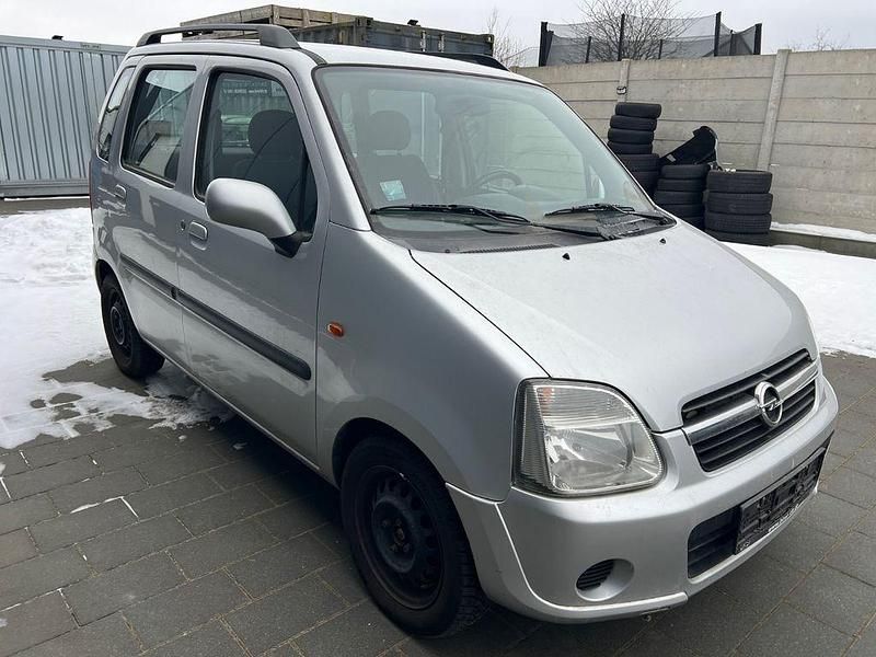Gebraucht Opel Agila 60 PS (44 kW) 2006 Silber Limousine