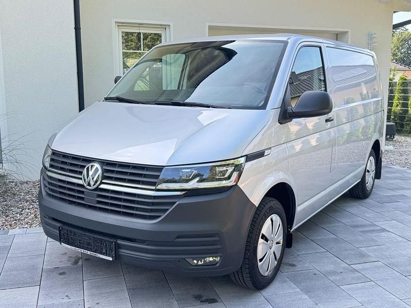 Reflexsilber Gebraucht 2022 VW Transporter Van | 20.990 € - Bild 1/4