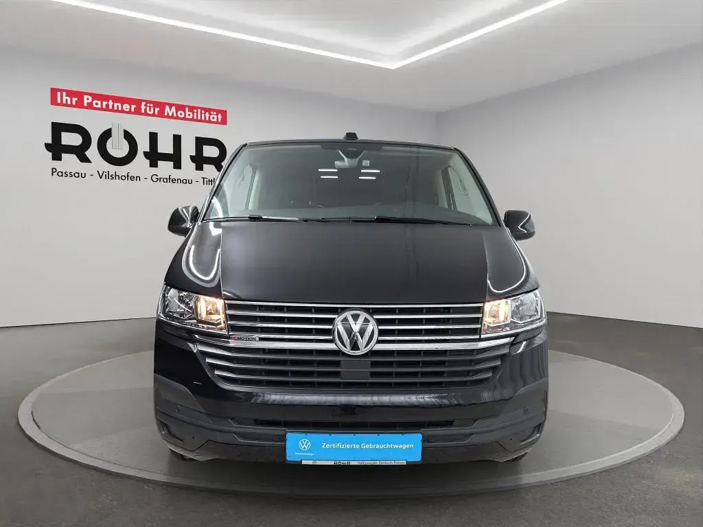 Gebraucht VW T6.1 Comfortline 199 PS (146 kW) 2021 Deep black perleffekt Van