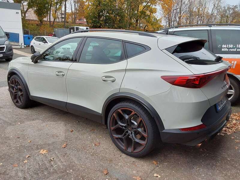 Taigagrau Gebraucht 2023 Cupra Formentor VZ SUV | 51.900 € - Bild 1/3