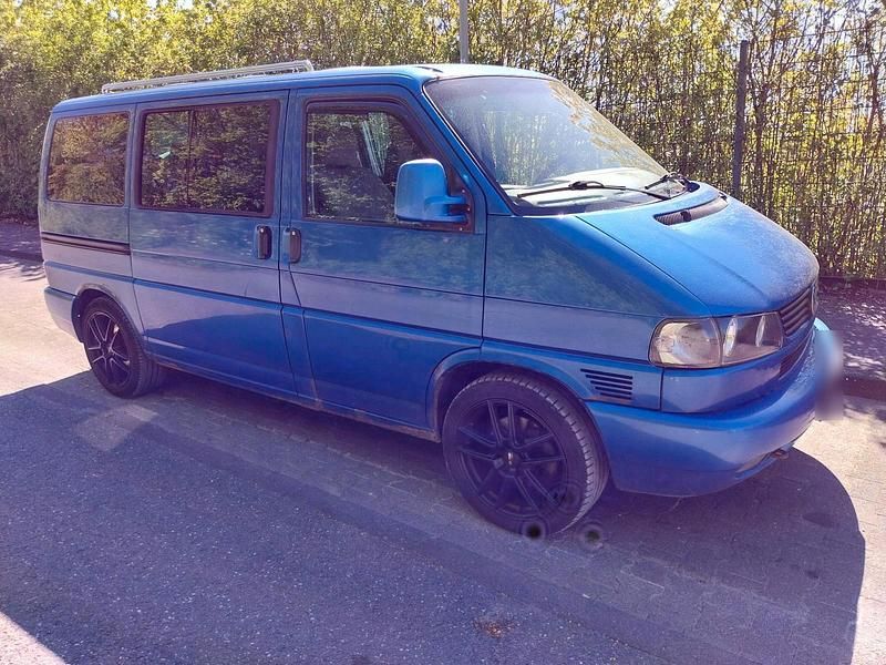 Używany VW T4 150 KM (110 kW) 2000 Niebieski Van