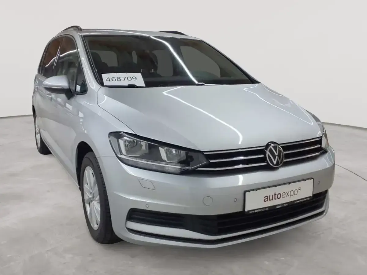 Gebraucht VW Touran Comfortline 116 PS (85 kW) 2021 Van / Kleinbus