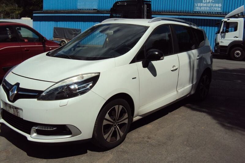 Weiß Gebraucht 2014 Renault Scénic III LIMITED Van / Kleinbus | 4.500 € (Superpreis) - Bild 1/4