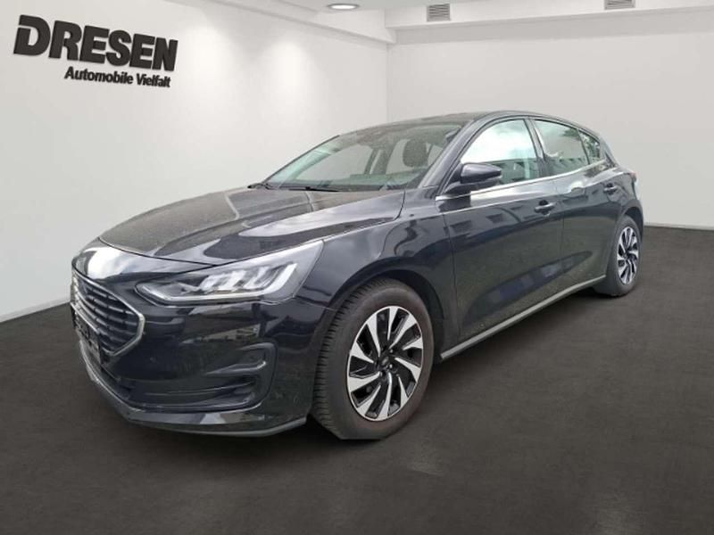 Schwarz Gebraucht 2024 Ford Focus Titanium Limousine | 21.940 € (Superpreis) - Bild 1/4