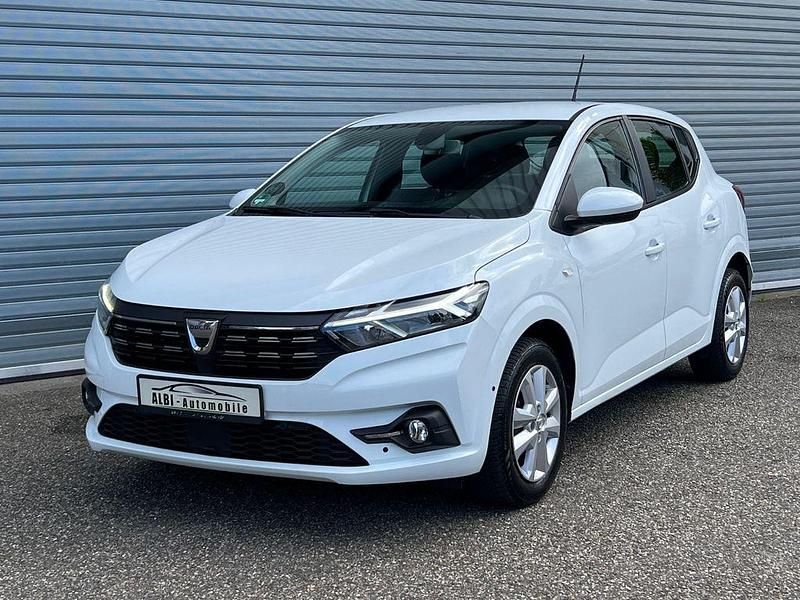 Weiß Gebraucht 2022 Dacia Sandero Comfort Kleinwagen | 10.999 € (Guter Preis) - Bild 1/4