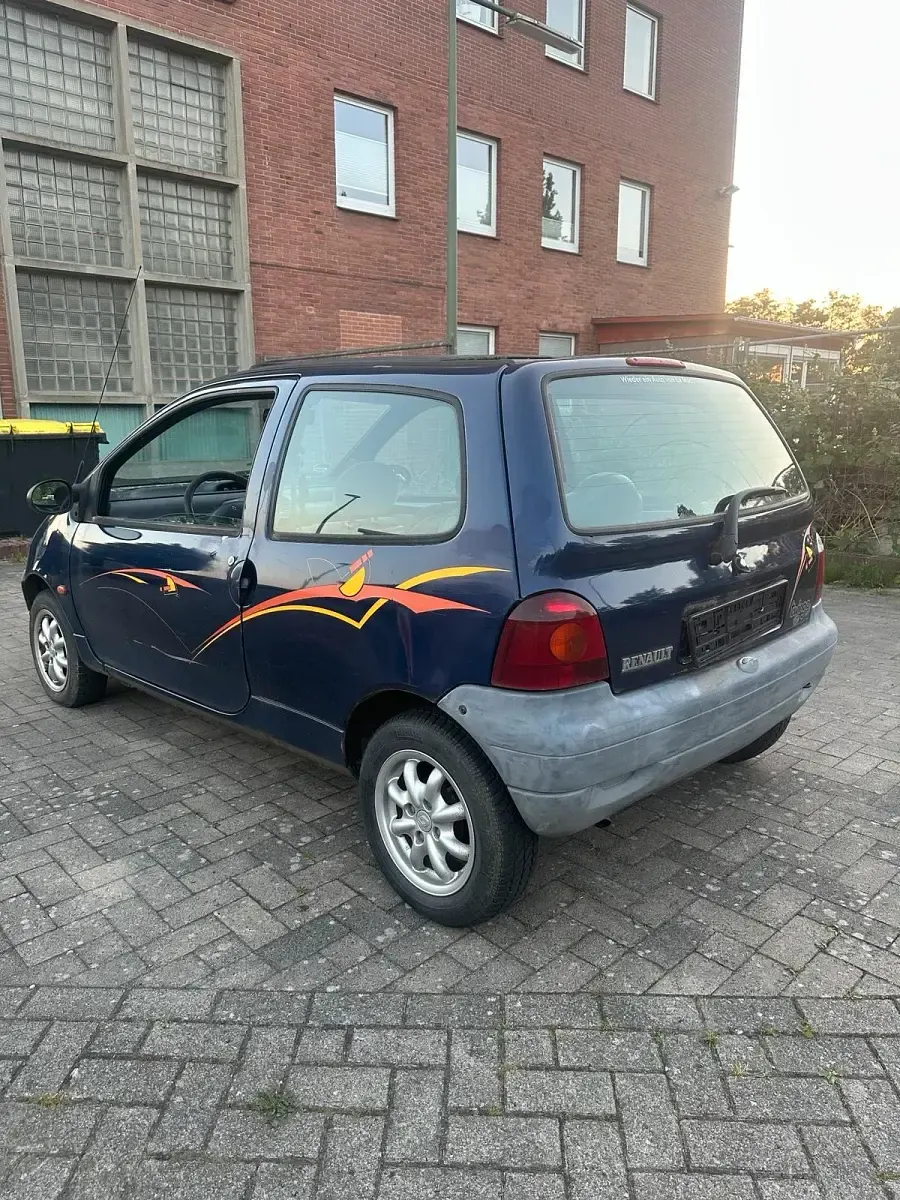 Gebraucht Renault Twingo 65 PS (47 kW) 1997 Blau Kleinwagen