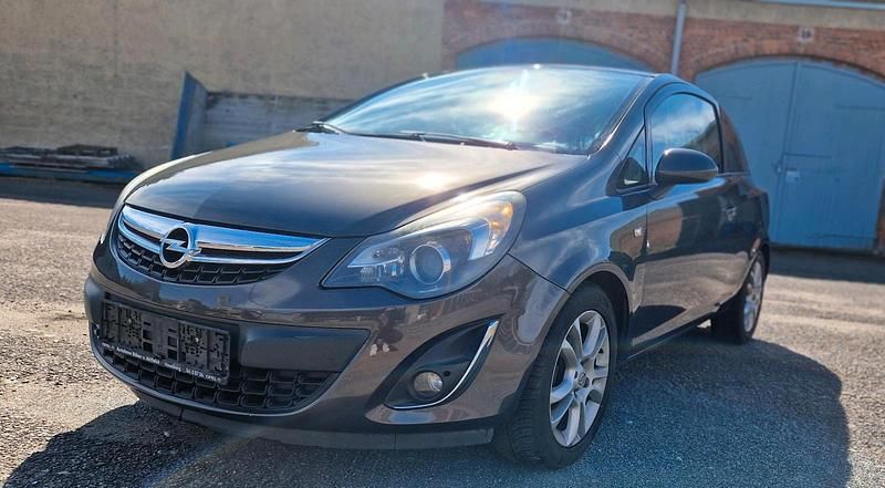 Gebraucht Opel Corsa 88 PS (64 kW) 2013 Kleinwagen
