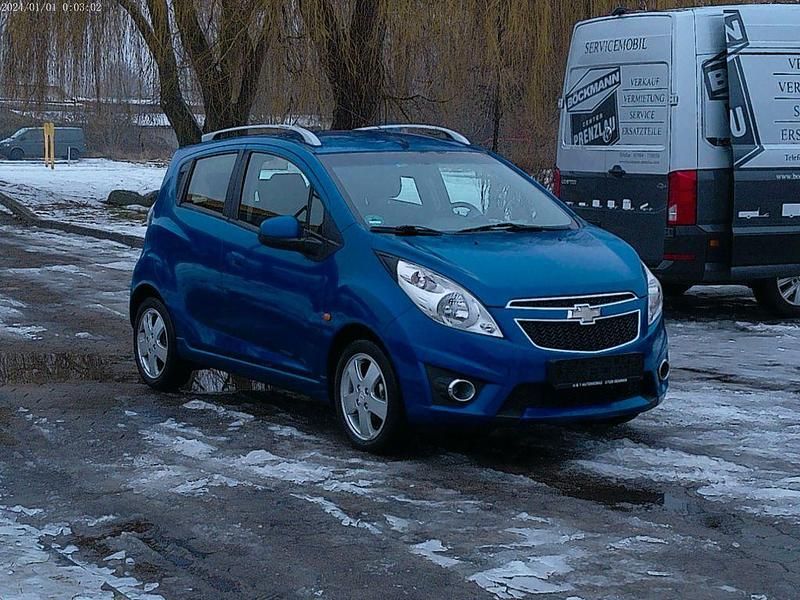 Gebraucht Chevrolet Spark LT 82 PS (60 kW) 2010 Blau Kleinwagen