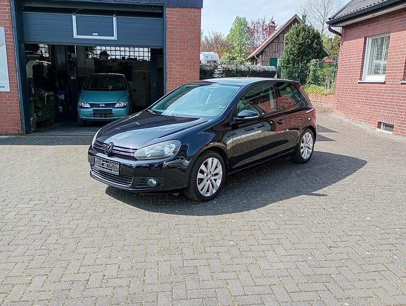 Gebraucht VW Golf VI Sport 122 PS (89 kW) 2011 Schwarz Kleinwagen