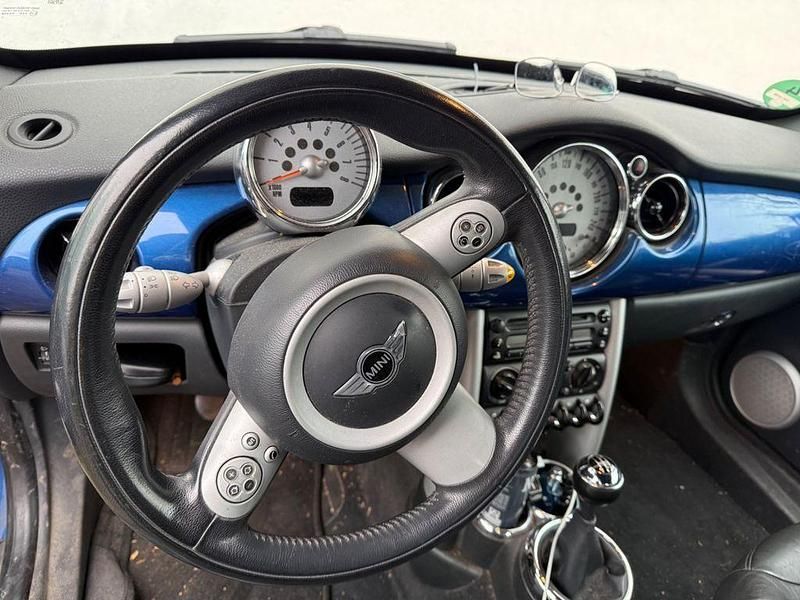 Gebraucht Mini Cooper Cabriolet 116 PS (85 kW) 2008 Blau Cabrio