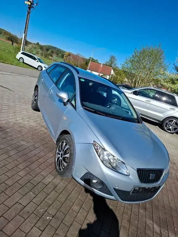 Gebraucht Seat Ibiza Style 105 PS (77 kW) 2011 Silber Limousine
