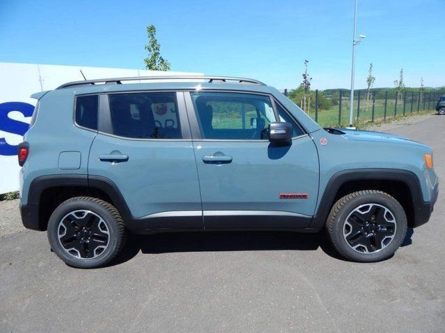 Gebraucht Jeep Renegade Trailhawk 170 PS (125 kW) 2017 Grau SUV