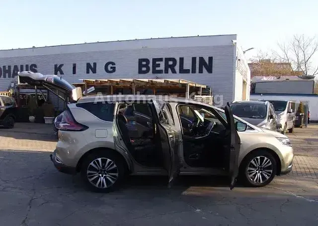 Używany Renault Espace Initiale Paris 160 KM (117 kW) 2016 Srebrny Minivan