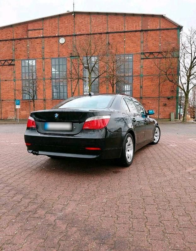 Gebraucht BMW 520 170 PS (125 kW) 2003 Schwarz Limousine