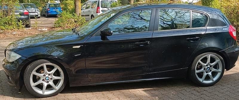 Second-hand BMW 116 115 CP (84 kW) 2006 Negru Hatchback