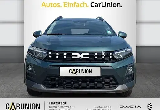 Neu Dacia Jogger Journey 110 PS (80 kW) 2026 Zedergrün Van / Kleinbus