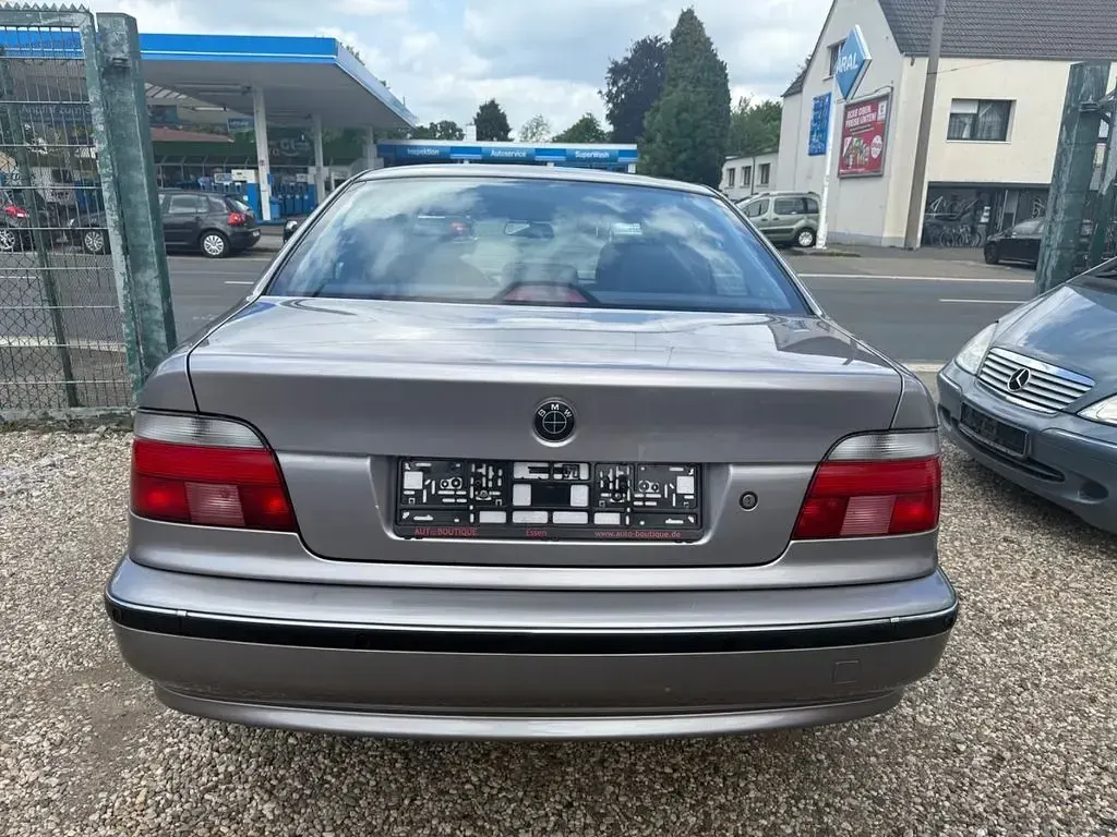 Gebraucht BMW 523 170 PS (125 kW) 1999 Grau Limousine