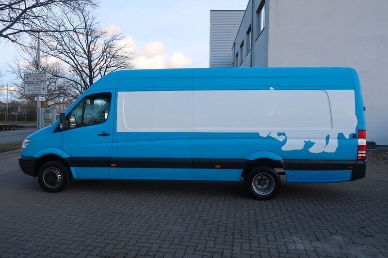 Gebraucht Mercedes Sprinter 163 PS (119 kW) 2013 Blau Van