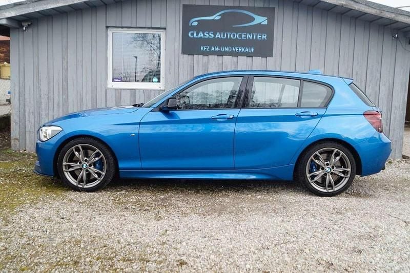 Gebraucht BMW 135 320 PS (235 kW) 2013 Estorilblau 2 metallic Kleinwagen