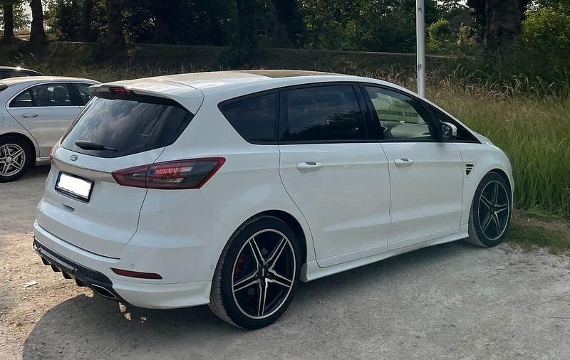 Gebraucht Ford S-MAX ST-Line 190 PS (139 kW) 2019 Weiß Van / Kleinbus