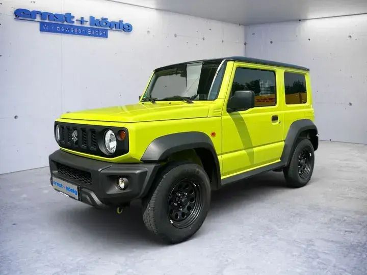 Braun Gebraucht 2022 Suzuki Jimny Comfort SUV | 28.900 € (Teuer) - Bild 1/4