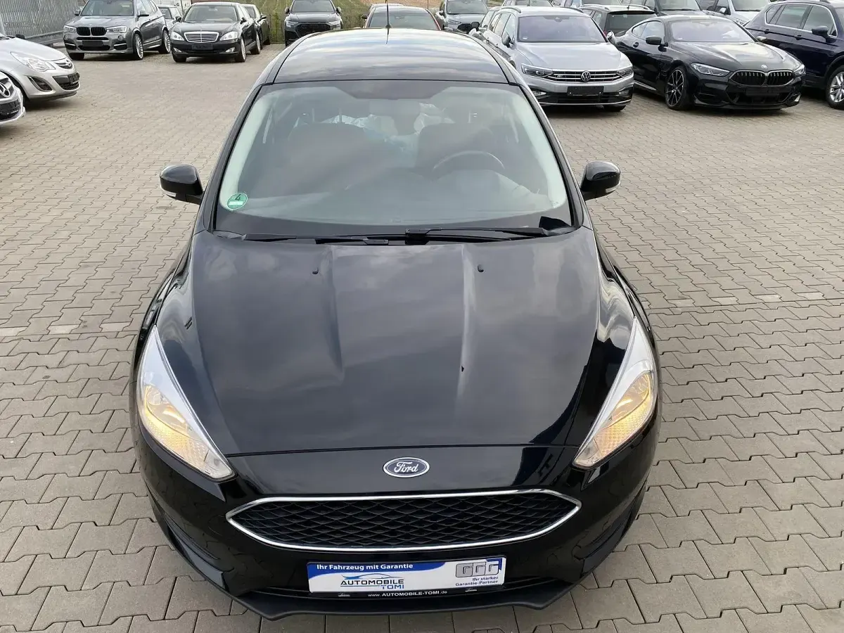 Gebraucht Ford Focus Business Edition 125 PS (91 kW) 2017 Schwarz Kombi