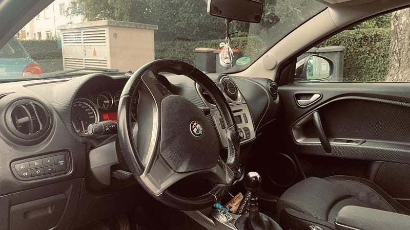 Gebraucht Alfa Romeo MiTo 95 PS (69 kW) 2009 Schwarz Kleinwagen