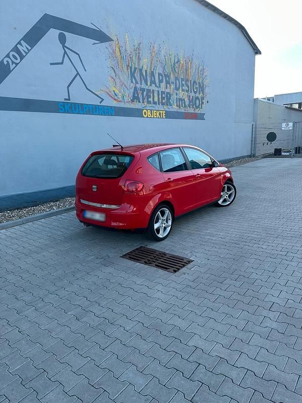 Gebraucht Seat Altea 140 PS (102 kW) 2006 Rot Van / Kleinbus