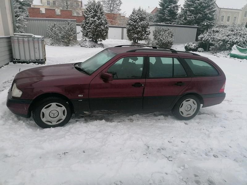 Gebraucht Mercedes C180 1997 Rot Kombi
