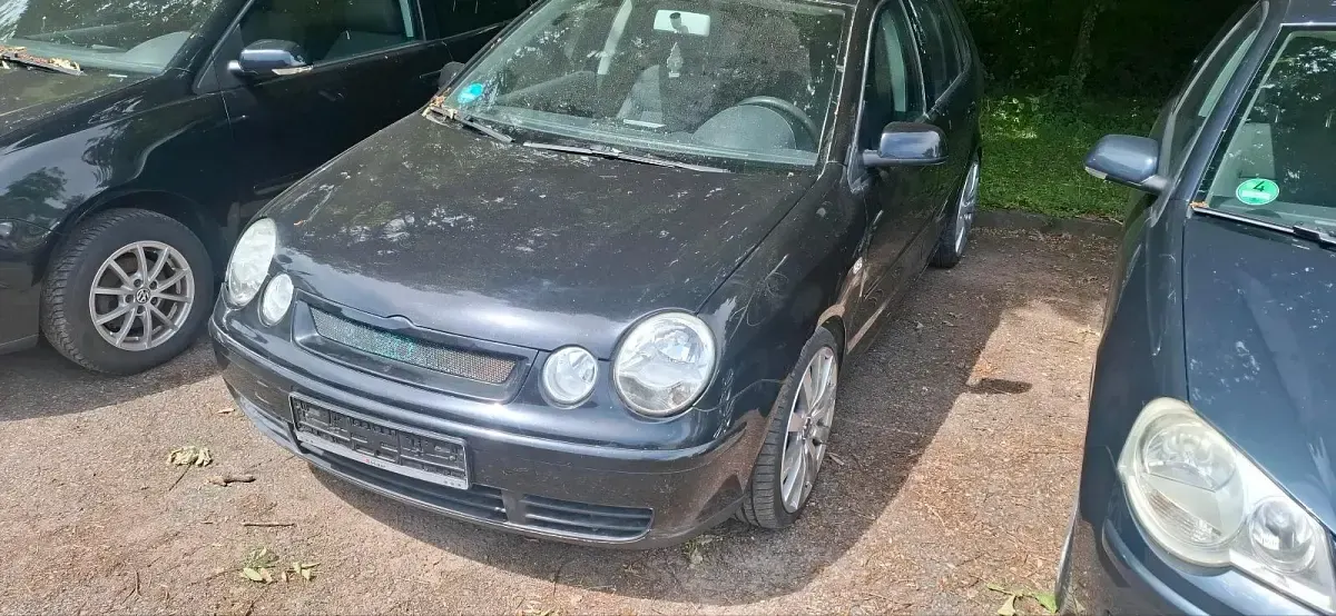 Gebraucht VW Polo 75 PS (55 kW) 2004 Schwarz Kleinwagen