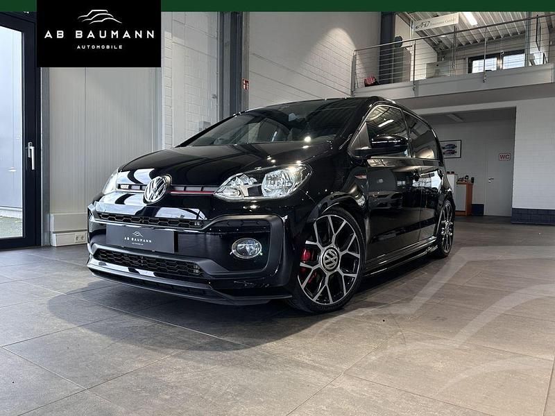 Schwarz black pearl (metallic) Gebraucht 2019 VW up! GTI Kleinwagen | 15.990 € (Etwas zu teuer) - Bild 1/3