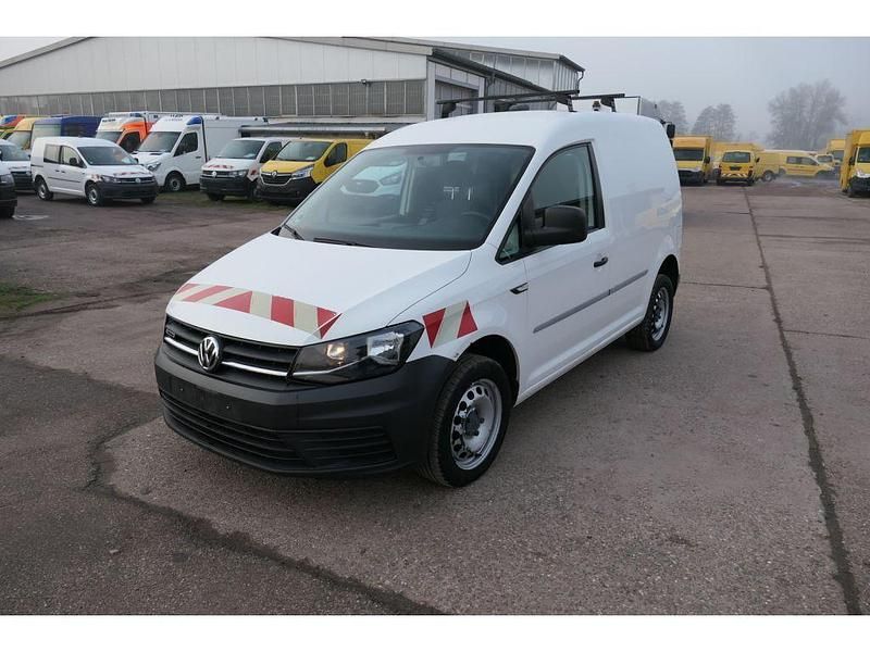 Gebraucht VW Caddy 122 PS (89 kW) 2016 Candyweiß (metallic) Van / Kleinbus