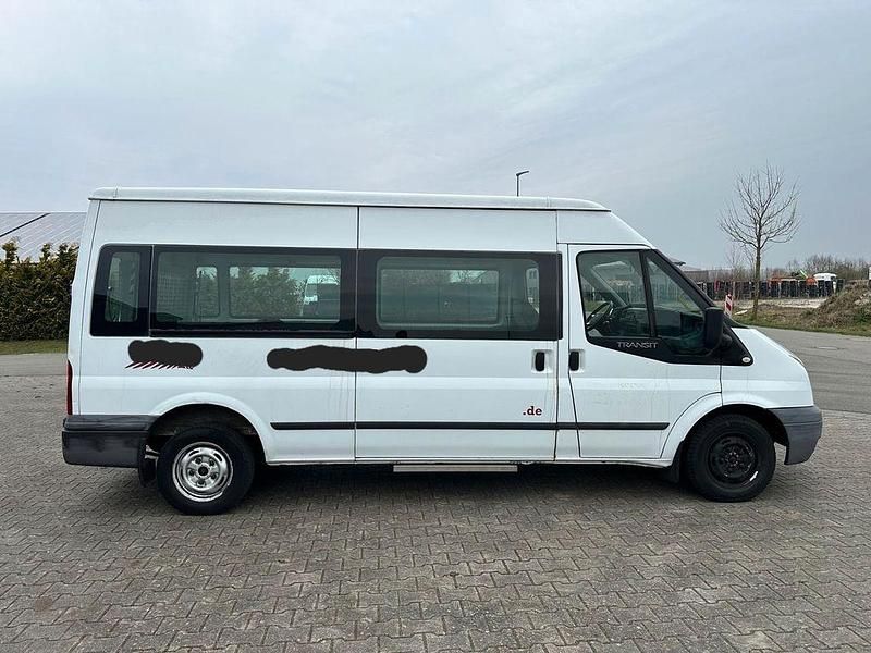 Gebraucht Ford Transit Trend 125 PS (91 kW) 2013 Weiß Kombi